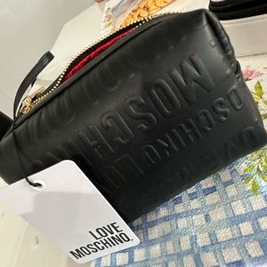 Love moschino cosmetic bag